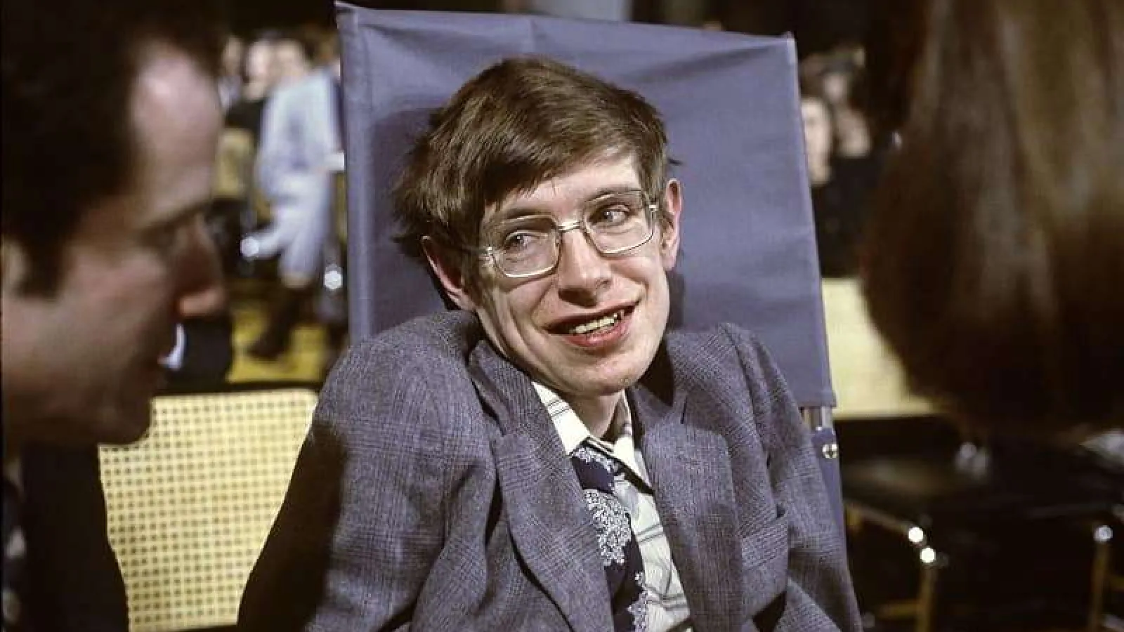 ¿Quién fue Stephen Hawking?