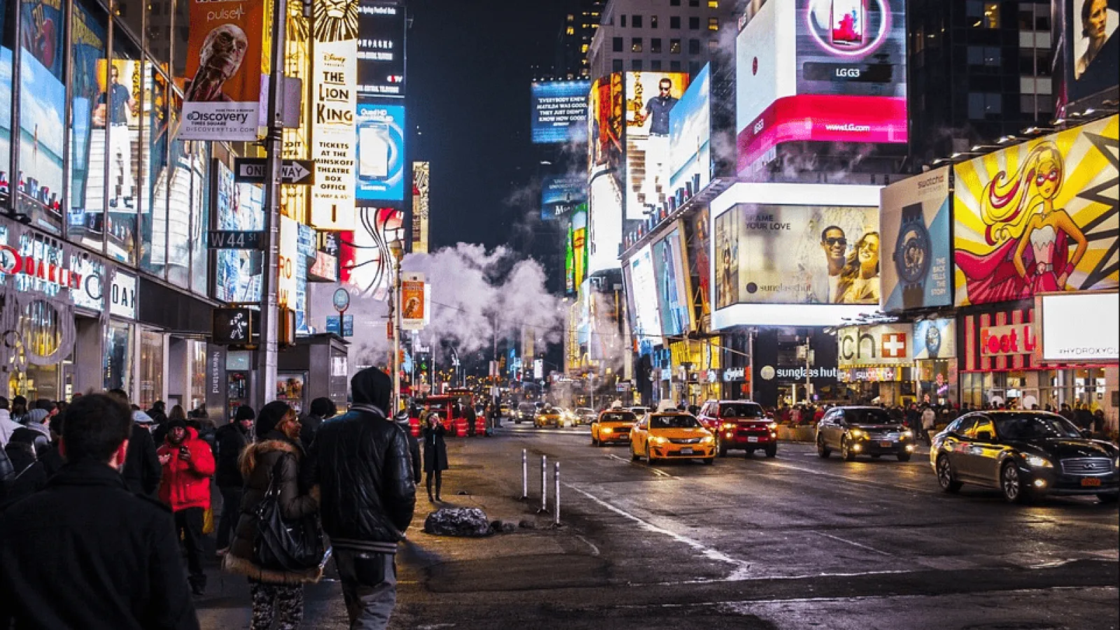 ¿Qué es más rentable, los anuncios en espectaculares o en medios digitales?
