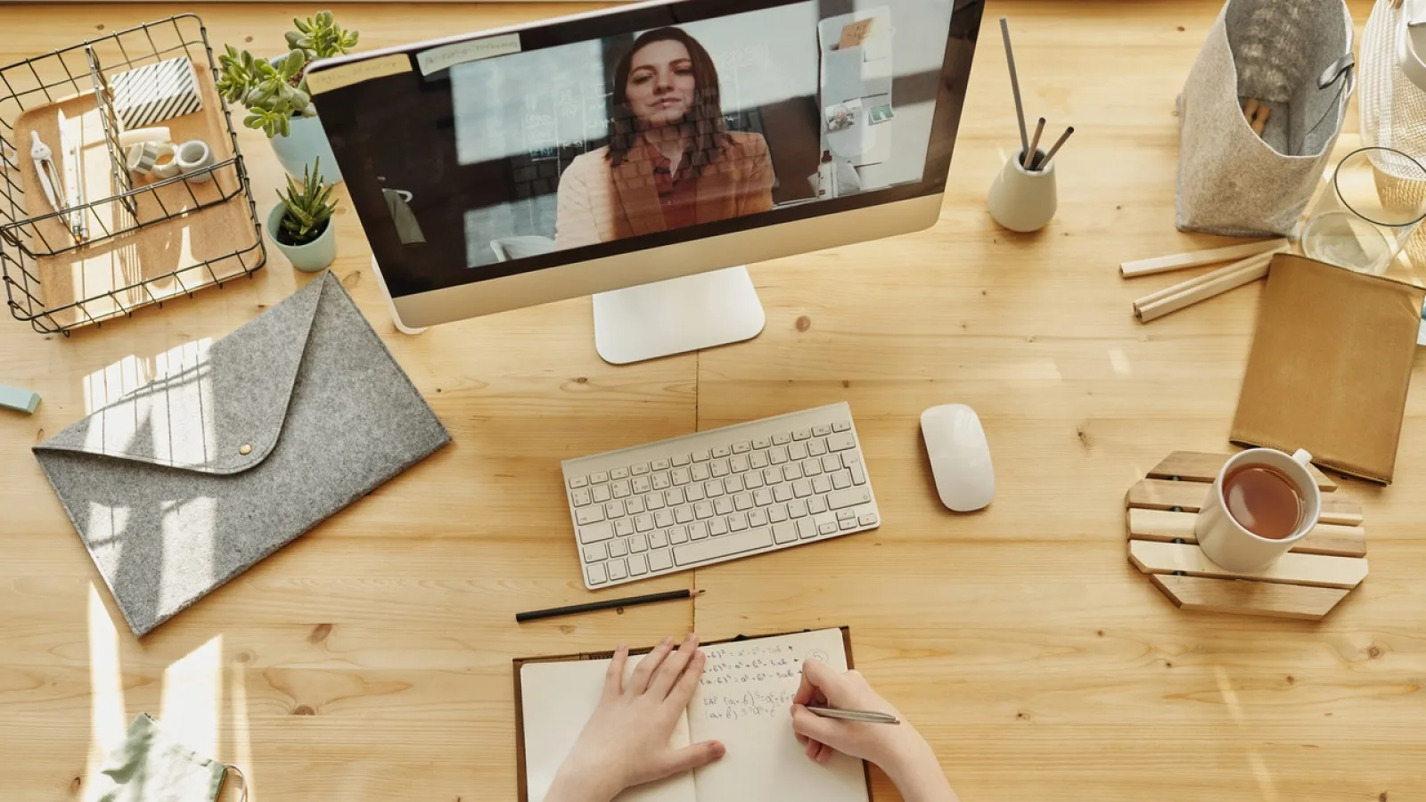 Formas en que puedes promocionar tu marca en eventos virtuales