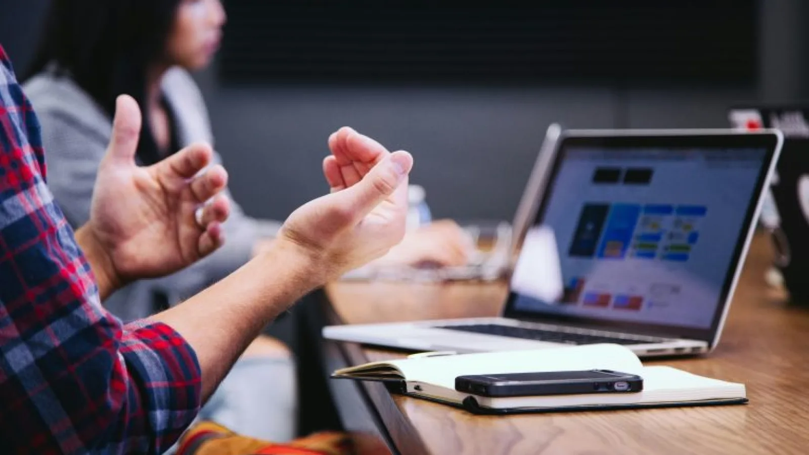 Conviértete en experto: Glosario imprescindible de términos de marketing digital